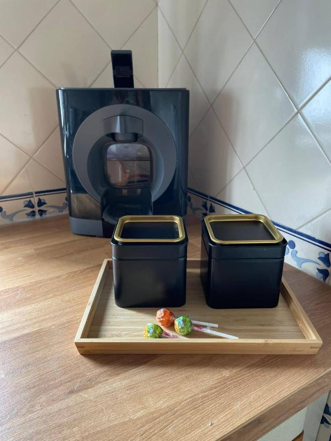 Title E Title - Oura Appartement *